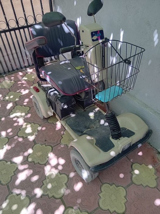 Căruț electric pentru persoane cu dizabilități  pentru mai multe informații  0762060985