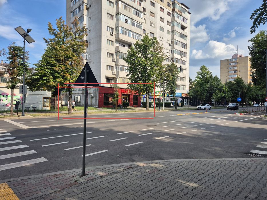 Inchiriere spatiu comercial central stradal 170mp Bulevardul  Unirii 14 sala Polivalenta  scoala nr 10