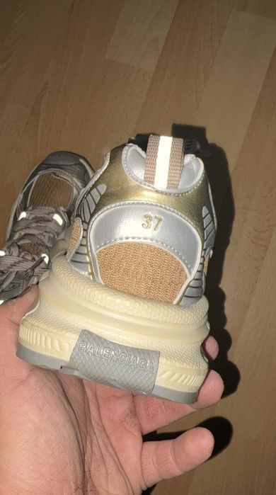 Balenciaga track 2