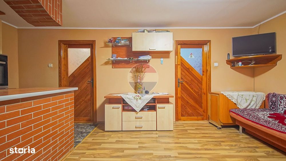 Comision 0 %! Casă de vânzare în Tărlungeni!
