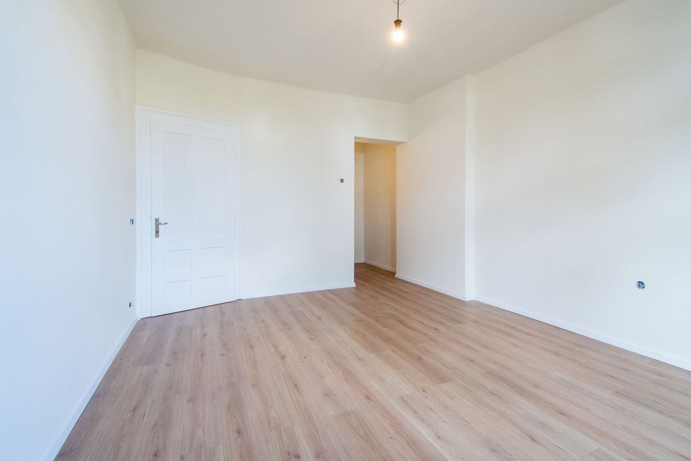 Продава се Многостаен апартамент в София, Център - 126 кв.м за 1518 €/кв.м - Снимка #6