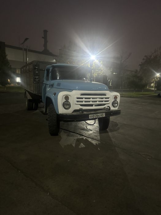 Zil 130  dilnamer