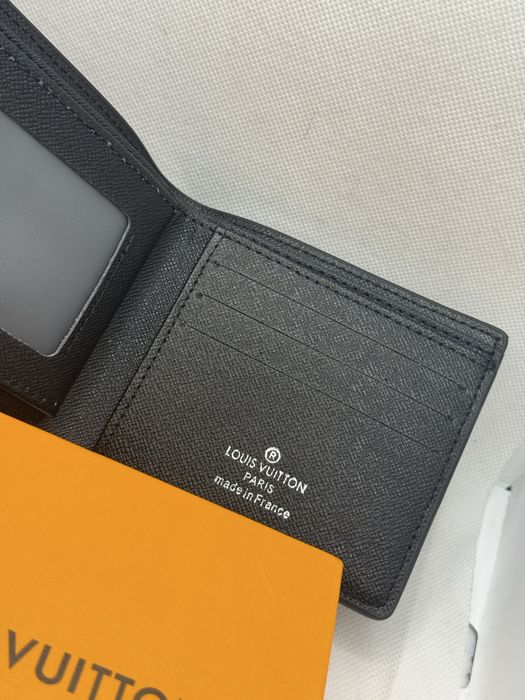 Portofel Bărbătesc Lv