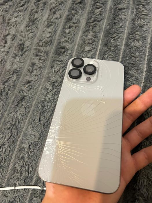 Iphone 15 pro max /schimb