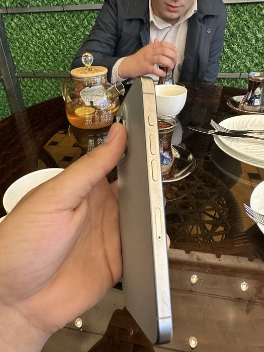 Iphone 15 pro 128 tali