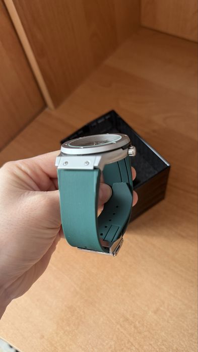 Часы новые 20.000тг