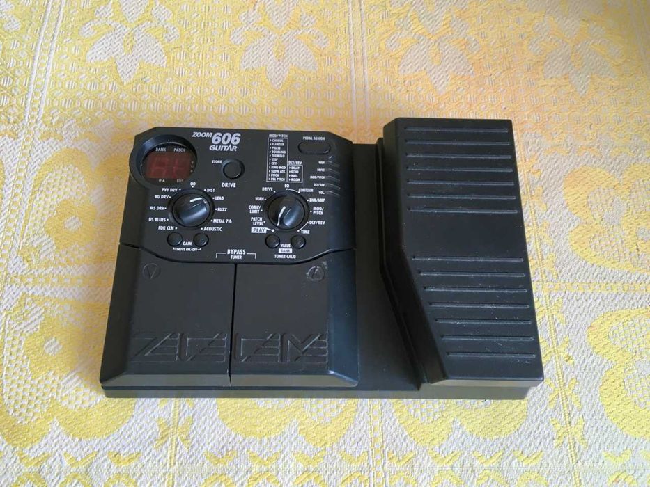 Процессор гитарный ZOOM 606 ...