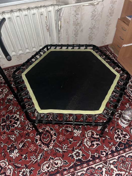 Продам батут для йога