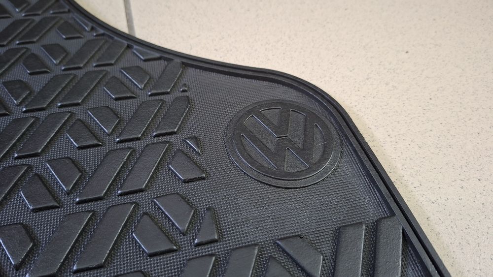 Presuri fata originale Vw Golf 3 Opel Corsa C stare buna