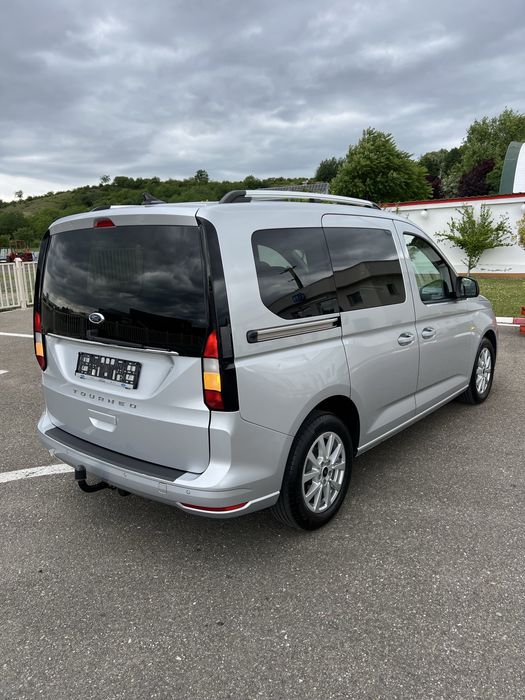FORD Tourneo Connect 2022 — imagine 4