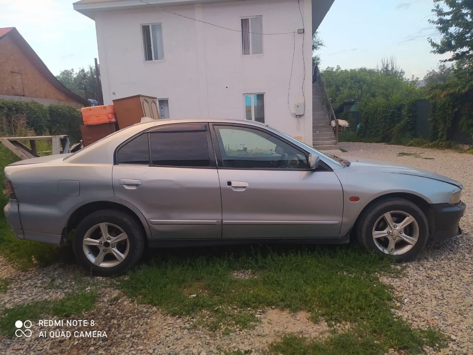 Продам машину срочно