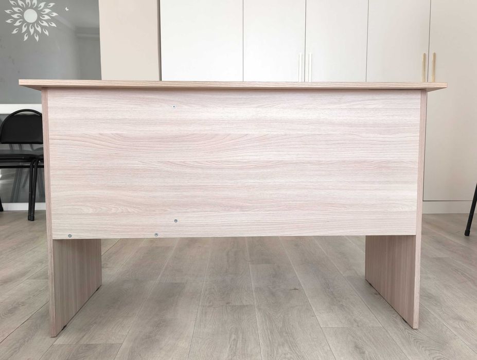 Продам парты хорошие