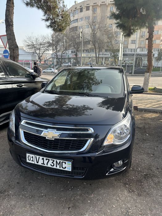 Cobalt sotiladi. 1 ta odam haydagan