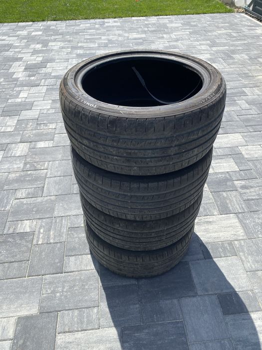 Cauciucuri 245/40r18