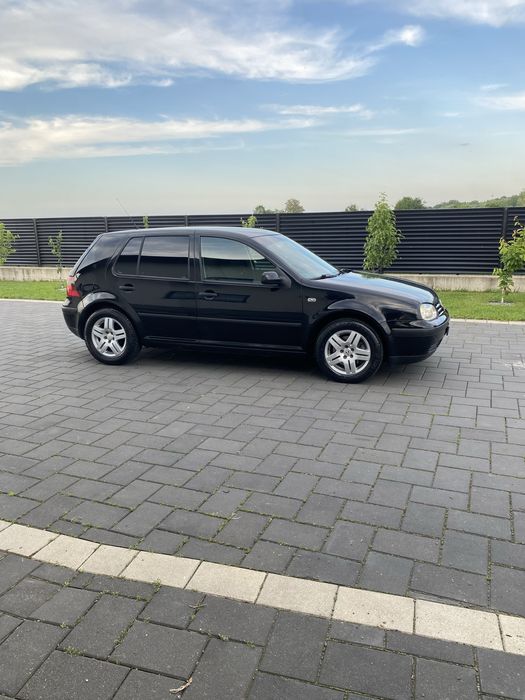 Golf 4    1.9 TDI 2004 fara rugina 131 CP
