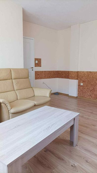 Дава се под наем Двустаен апартамент в София, Стрелбище - 74 кв.м за 747.66 € - Снимка #1