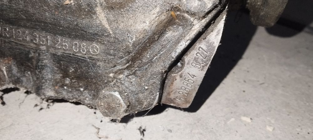 Редуктор мерседес 3.27