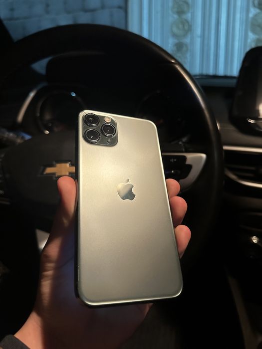 Iphone 11 pro midnight green
