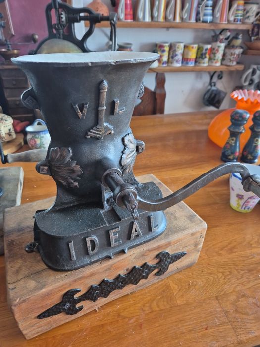 Rasnita ideal vintage