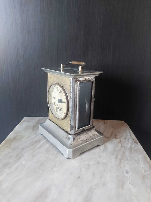 Настолен часовник - JUNGHANS жокер/латерна