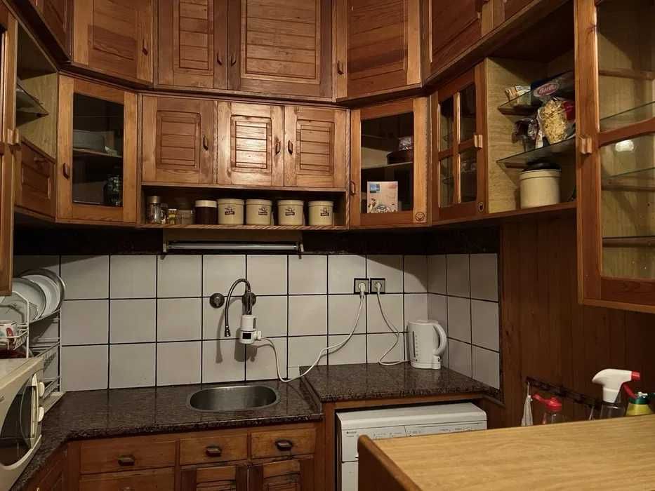 Дава се под наем Четиристаен апартамент в София, Център - 118 кв.м за 750 € - Снимка #2