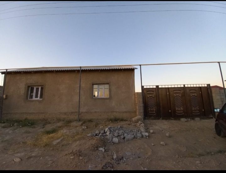 3 Бөлмелі Үй сатылады