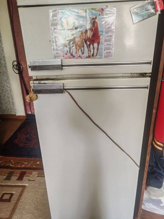 Продаётся холодильник