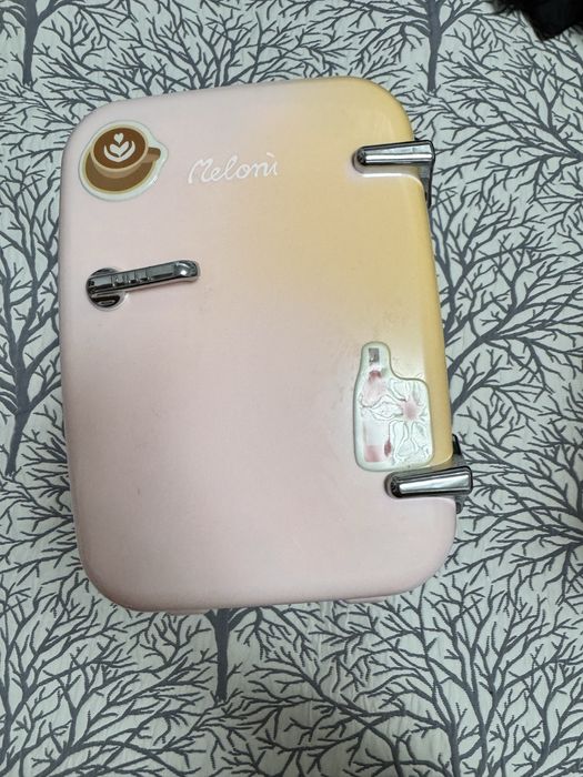 Mini frigider cosmetic Meloni – Beauty Fridge