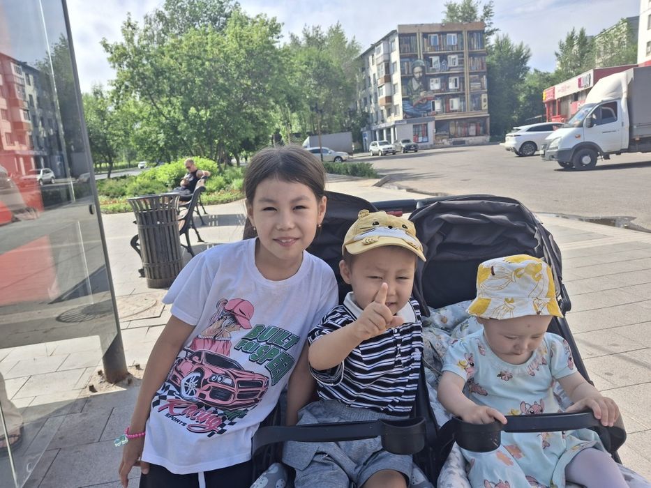 Коляска для двоих
