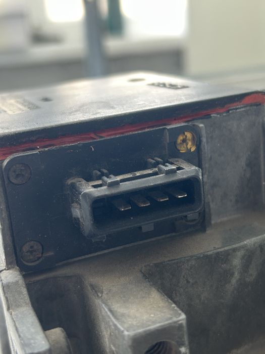 Дмрв ауди 80 б4 2.0 обьем инжектор