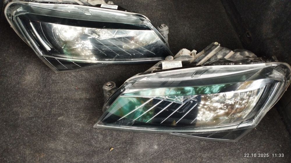 Фарове за superb