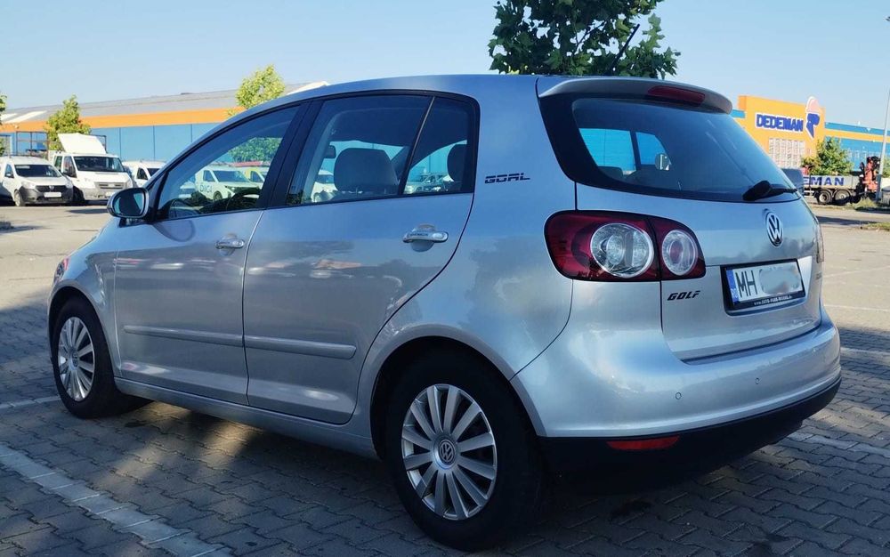 VOLKSWAGEN Golf Plus