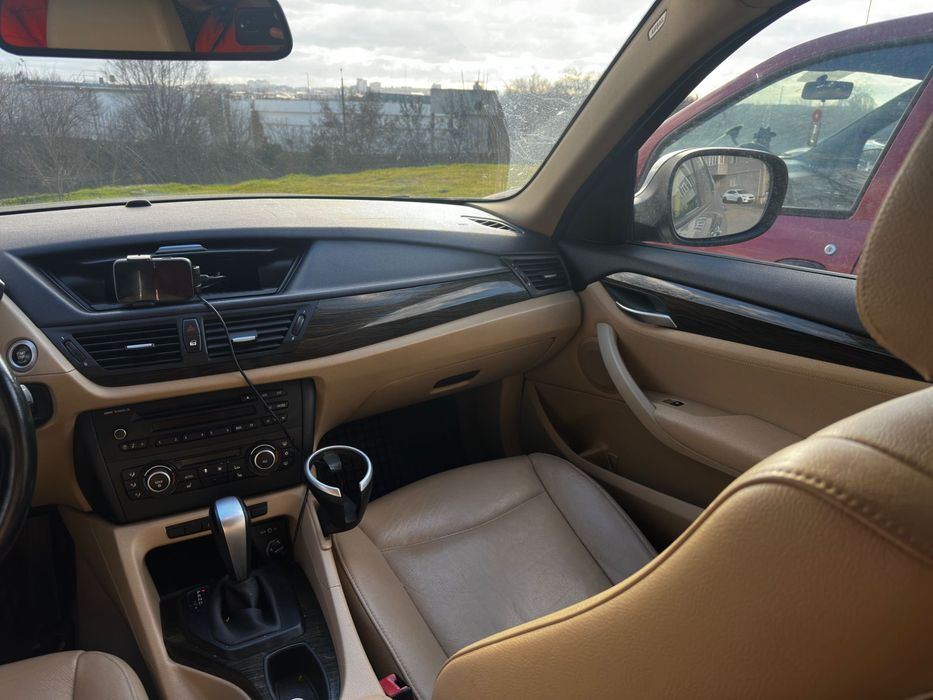 BMW X1 x-drive Automata 177 CP  2011