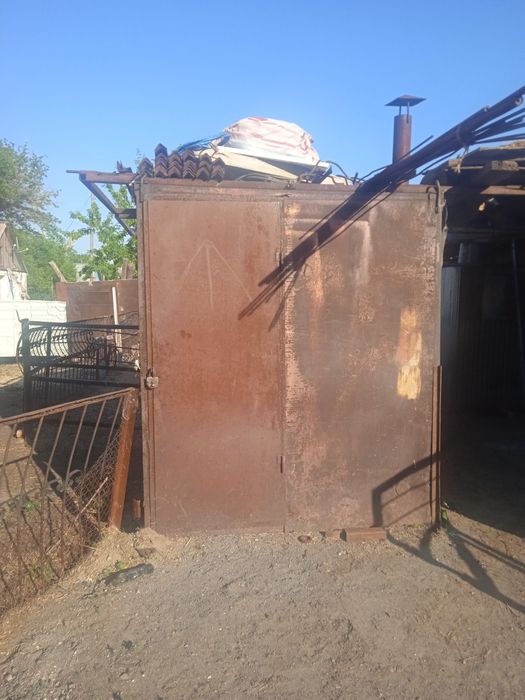 Обмен на скот. Вагончик.