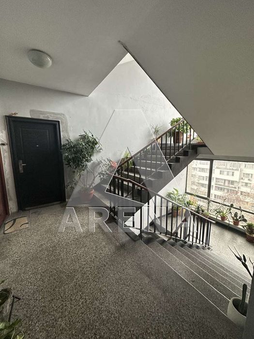 Продава се Тристаен апартамент в Пловдив, Кючук Париж - 91 кв.м за 1462 €/кв.м - Снимка #9