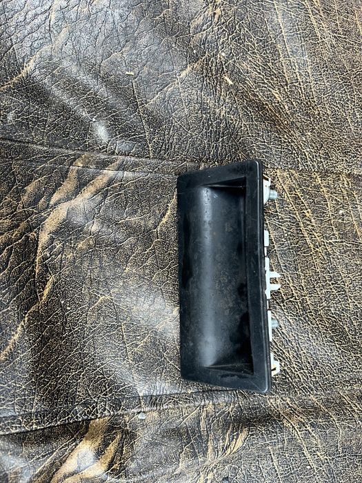 Стопов десен/мотор задна чистачка бутон врата Tiguan