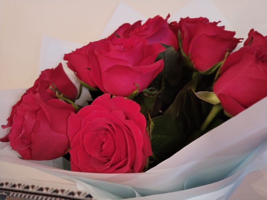 Букет красных роз