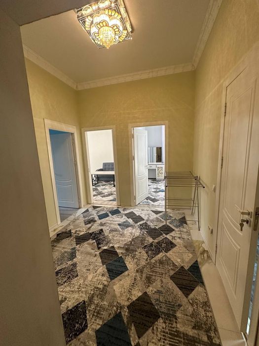 Ц-2 Алексей Ж/К Poytaxt Gavhari 2.хонали в центре города