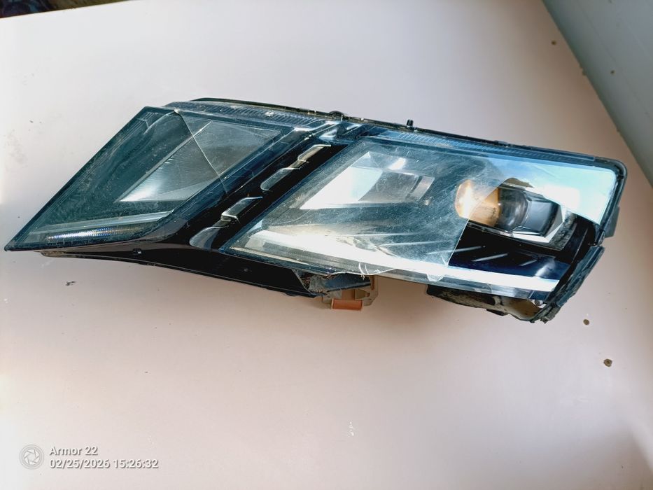 Reparații faruri, recondiționăm faruri