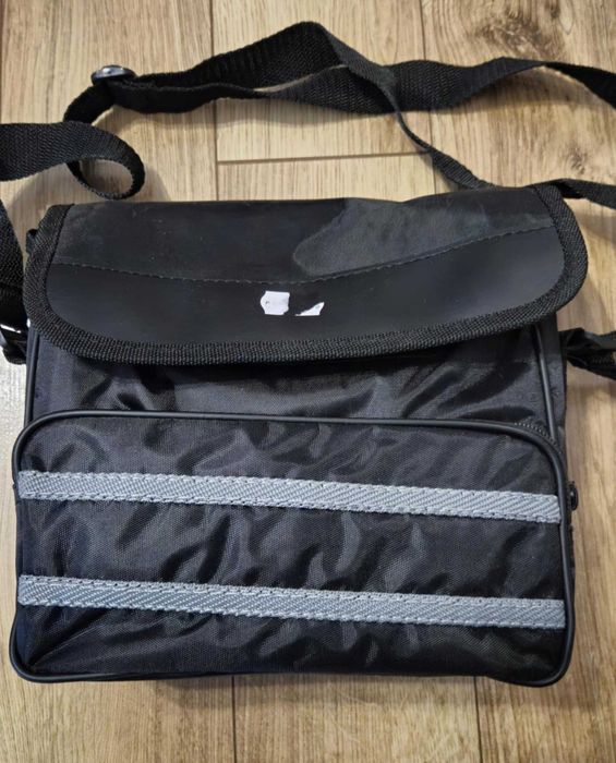 Продавам морски бинокъл Talamex 7x50 с калъф