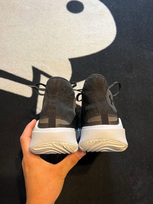 Under Armour Anatomix Spawn Mid 'Black'