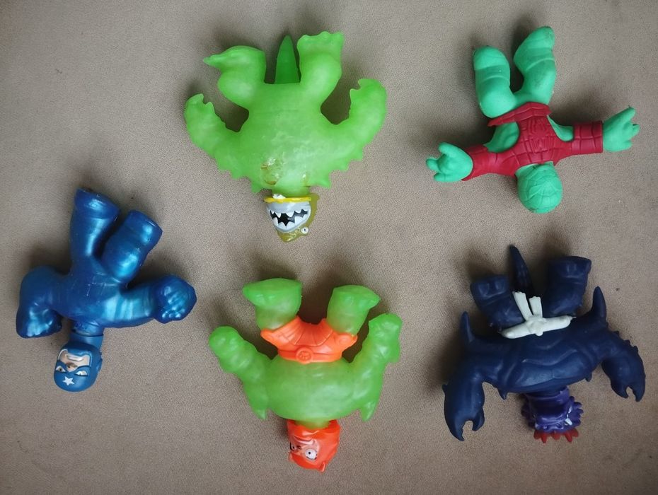 Машинки игрушки продам много