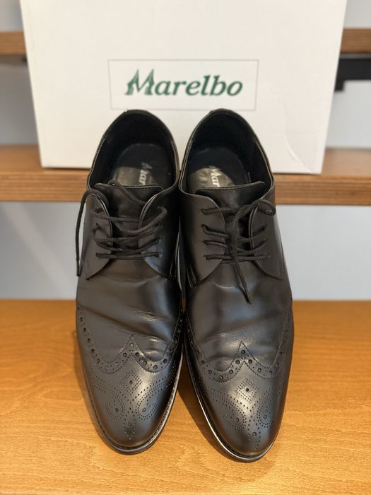 Pantofi negrii de piele, Marelbo, marimea 44, foarte frumosi