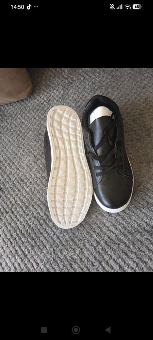 Adidași bărbați noi cm 27,5