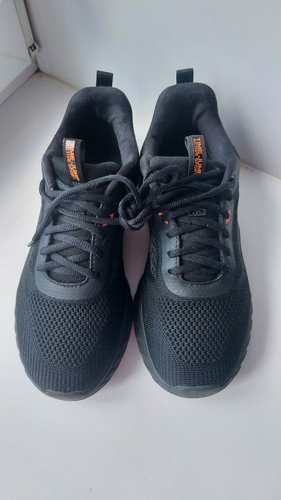 Продам мужскую обувь