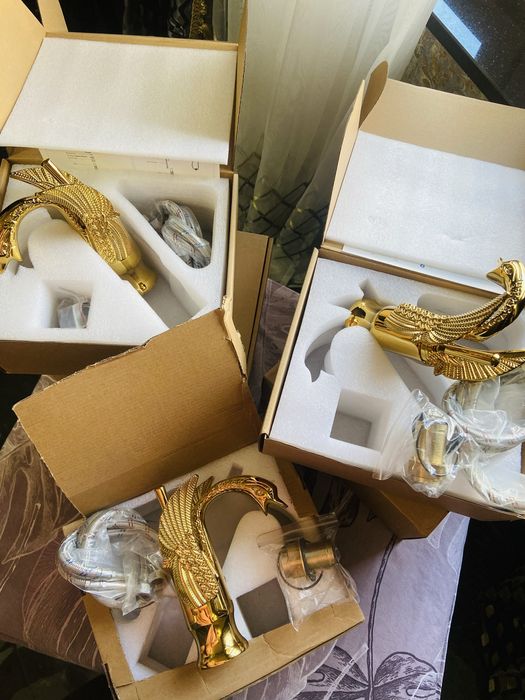 Baterie chiuveta/lavoar baie, Material Premium , finisaj Auriu Premium