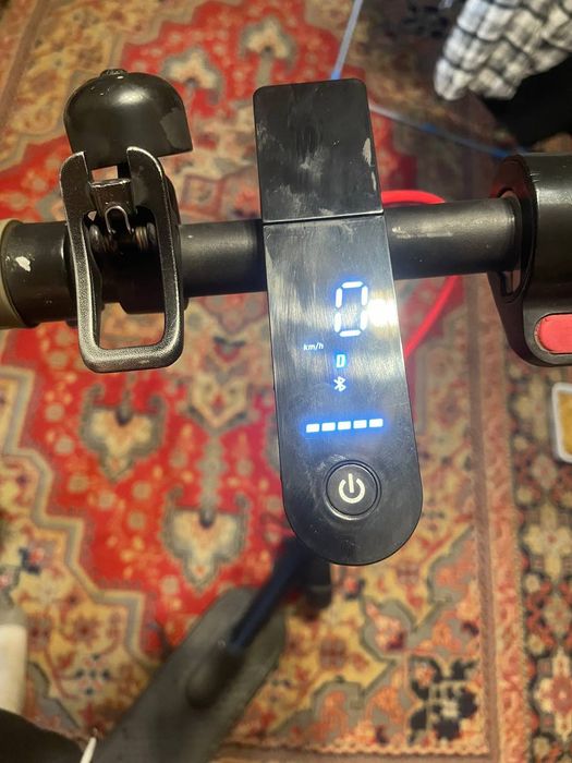 Продается электросамокат