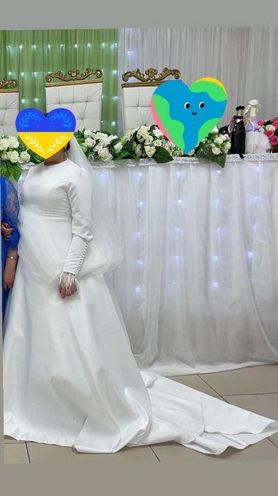 Продам свадебное платье,шлейф 80 см,