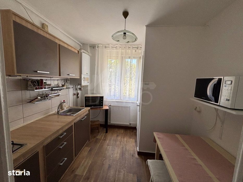 Apartament de vanzare 2 camere Secuilor Martiri -5 minute UMF — fotografia 1