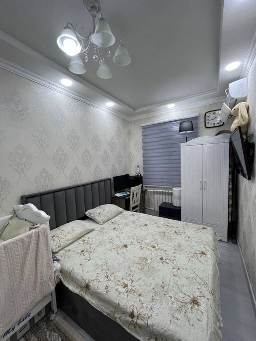 Чиланзар 2 кв Метро М Улугбек рядом. 2 комнатная
